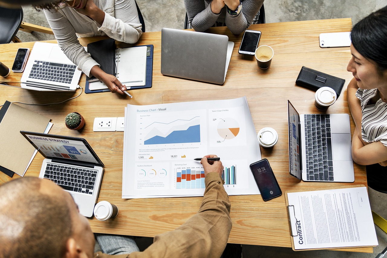 【如何将旅游与当地特色发展结合起来/旅游方式的转变】
