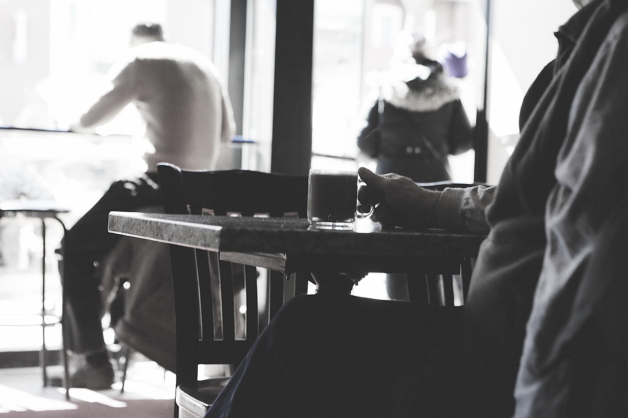 “经常熬夜有什么坏处？	” 长期熬夜对身体有哪些坏处？