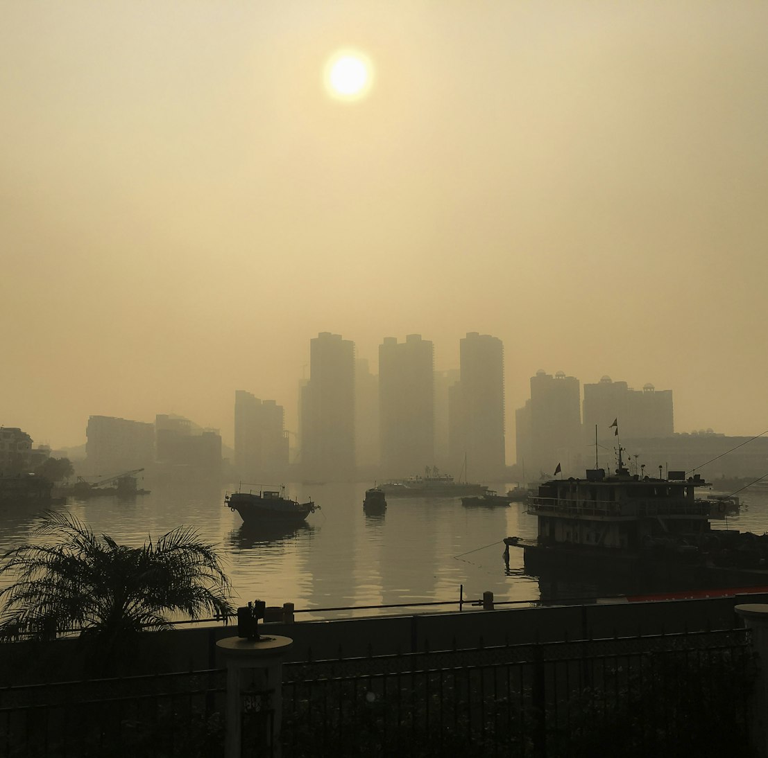 深圳中风险地区,深圳风险警示板块 深圳中风险地区,深圳风险警示板块